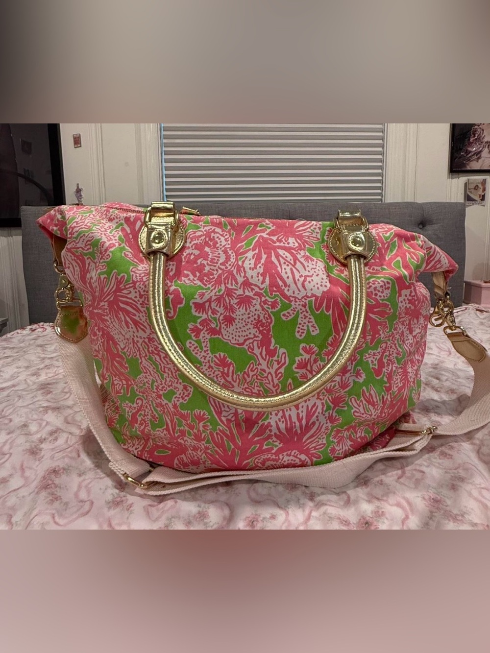 Lilly Pulitzer Hotty Pink Overnight Bag 13”x16”x9” Big Travel Double Handle